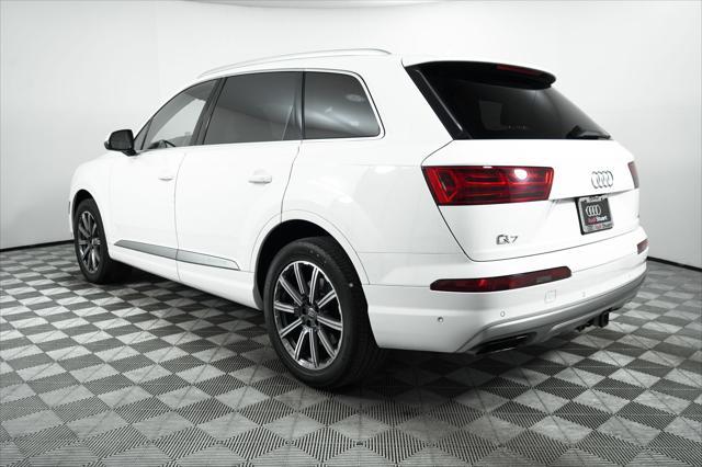 used 2019 Audi Q7 car, priced at $20,000