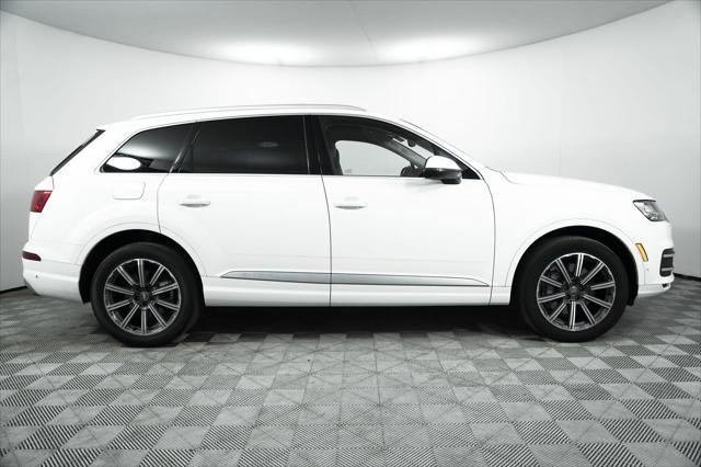 used 2019 Audi Q7 car, priced at $20,000