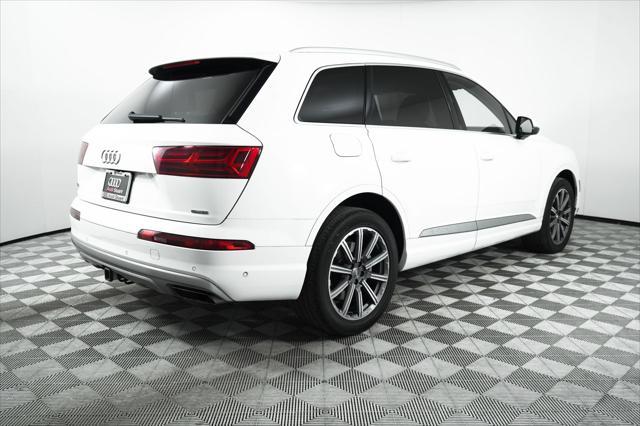 used 2019 Audi Q7 car, priced at $20,000