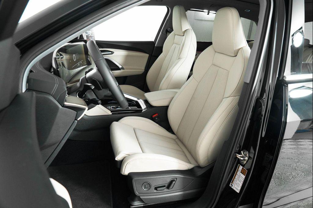 new 2025 Audi Q5 car, priced at $61,950