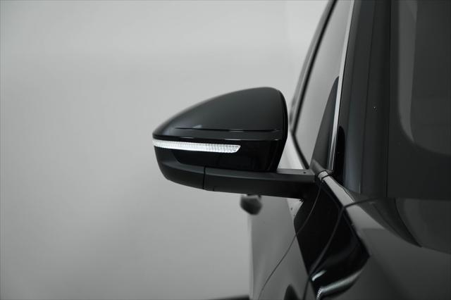 new 2025 Audi Q5 car, priced at $60,975