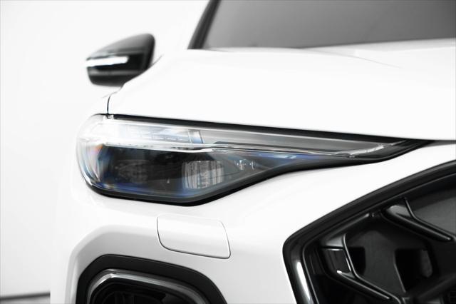 new 2025 Audi SQ5 car, priced at $74,065