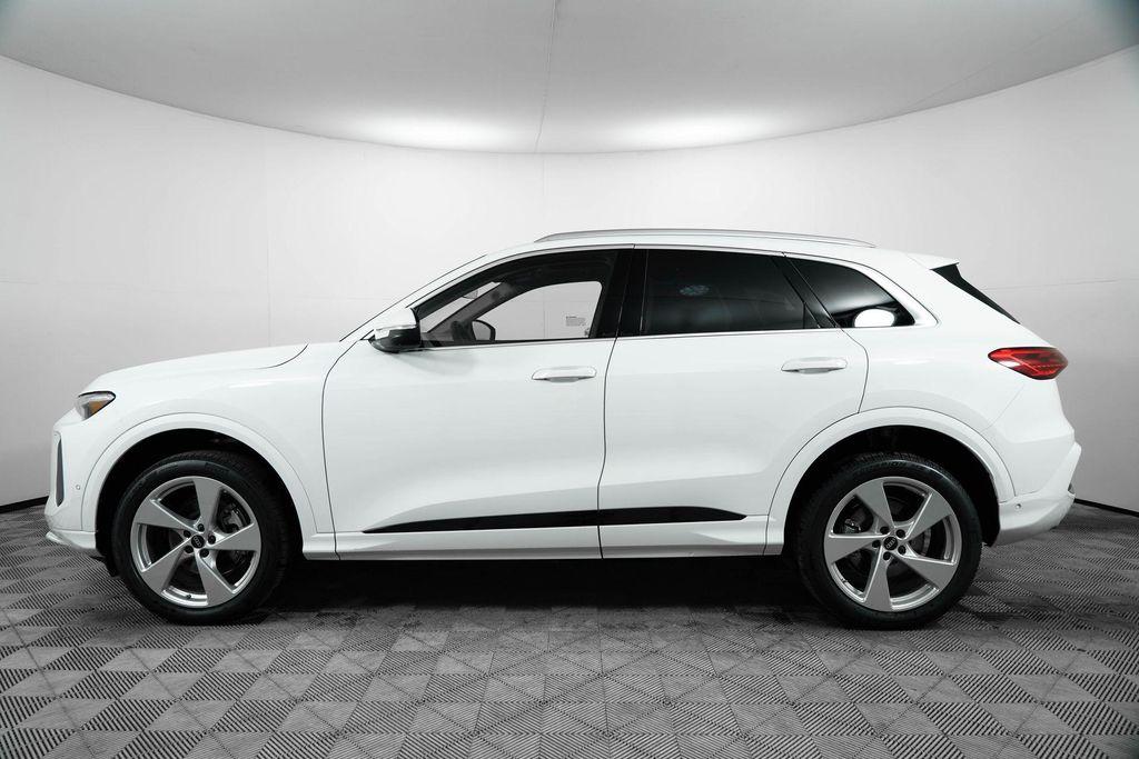 new 2025 Audi Q5 car, priced at $61,950