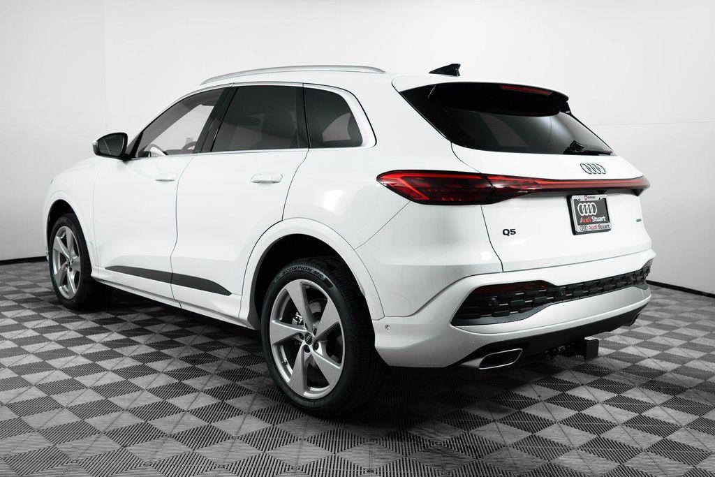 new 2025 Audi Q5 car, priced at $61,950