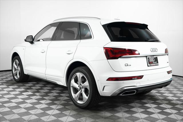 new 2025 Audi Q5 car, priced at $61,285