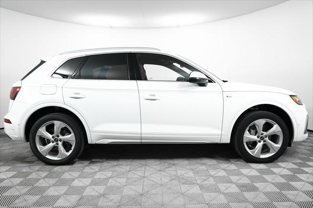 new 2025 Audi Q5 car, priced at $61,285