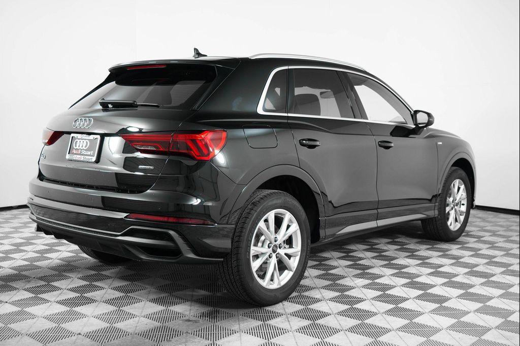 new 2025 Audi Q3 car, priced at $44,060