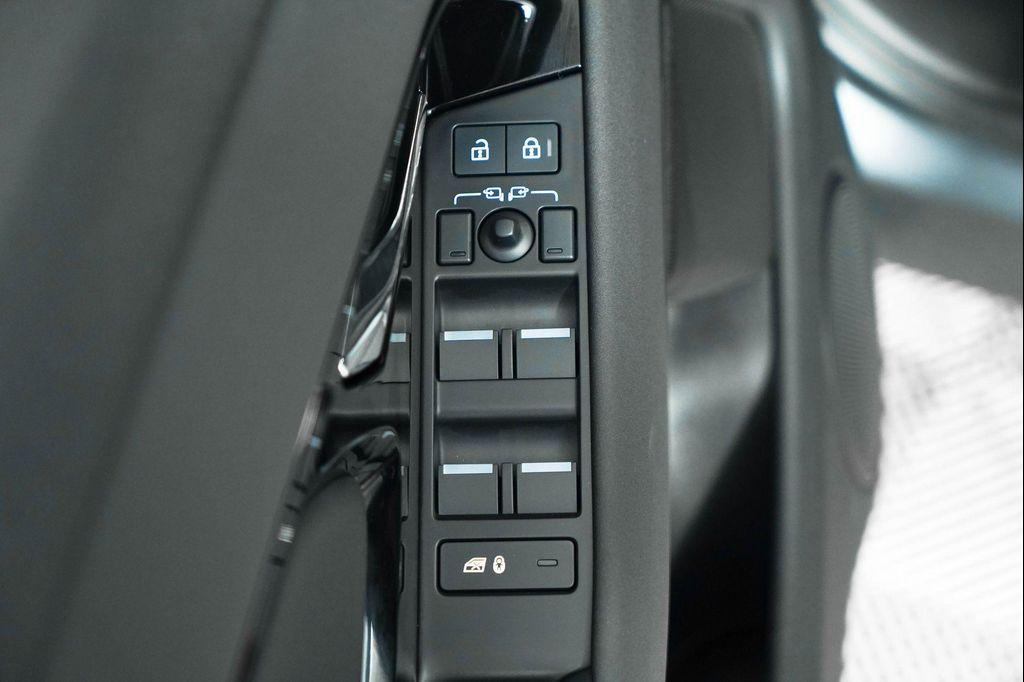 used 2025 Land Rover Range Rover Evoque car, priced at $39,800