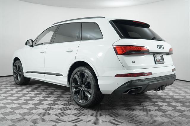 new 2025 Audi Q7 car, priced at $77,605