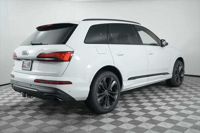 new 2025 Audi Q7 car, priced at $77,605