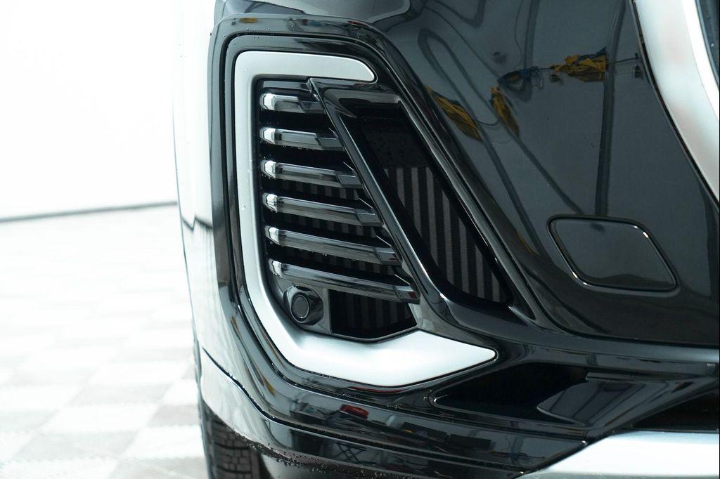 new 2025 Audi Q7 car, priced at $82,435