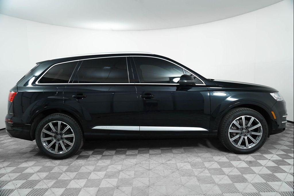 used 2019 Audi Q7 car, priced at $18,500