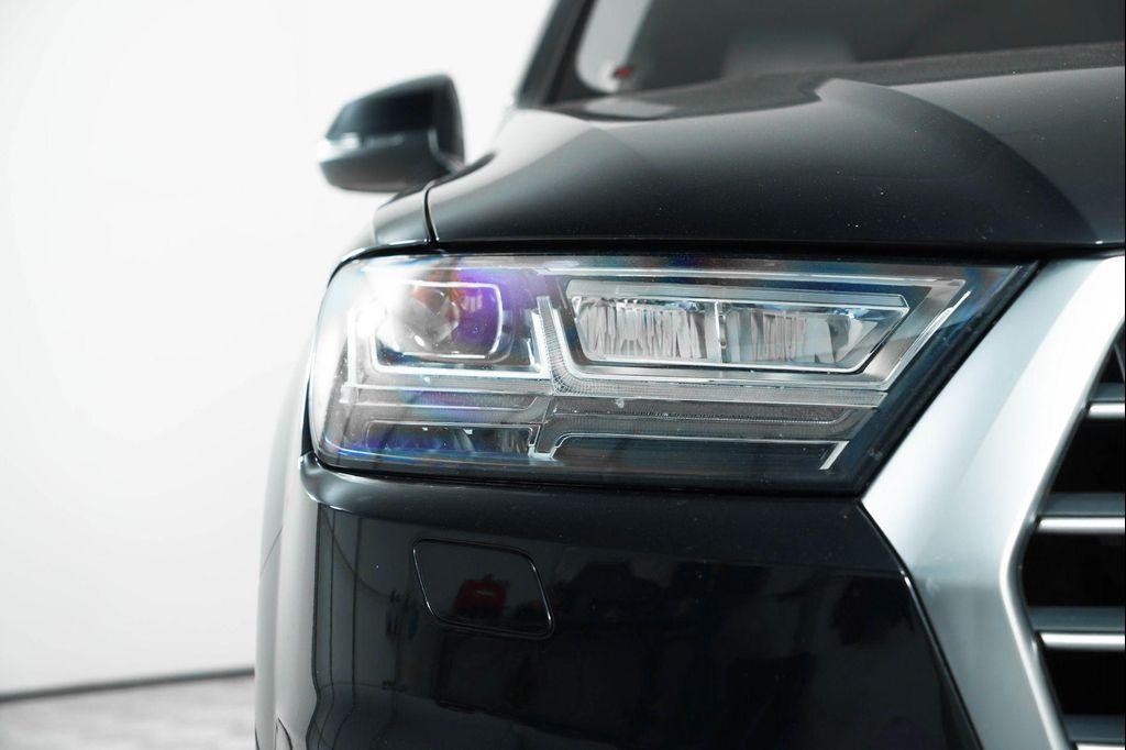 used 2019 Audi Q7 car, priced at $18,500