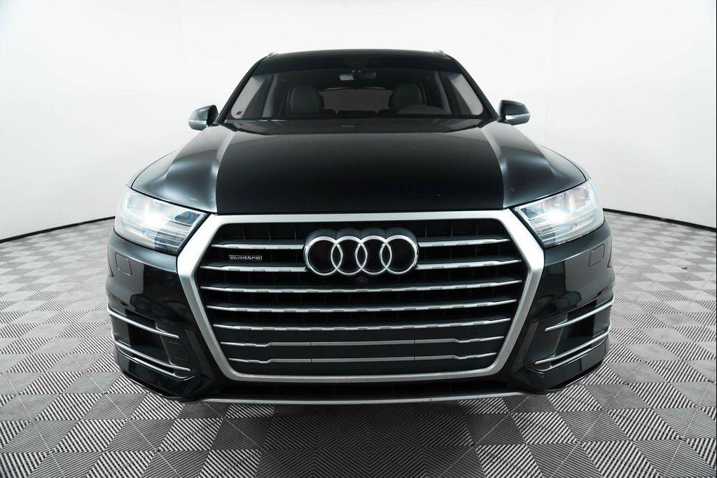 used 2019 Audi Q7 car, priced at $18,500