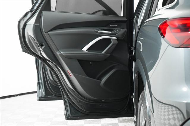 new 2025 Audi Q5 car, priced at $60,975
