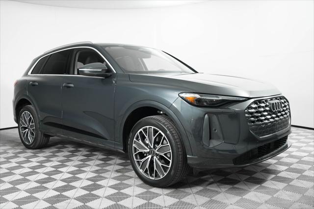 new 2025 Audi Q5 car, priced at $60,975