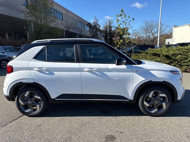 new 2025 Hyundai Venue car, priced at $25,565
