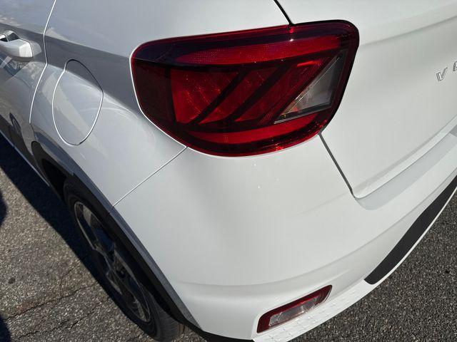 new 2025 Hyundai Venue car, priced at $25,565