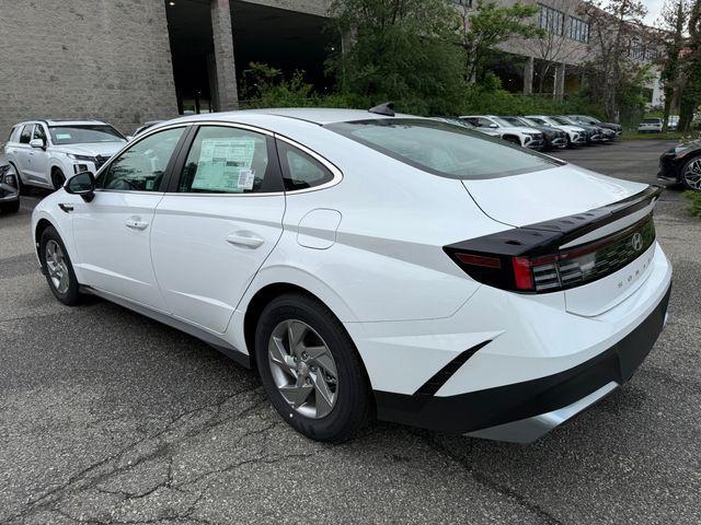 new 2025 Hyundai Sonata car, priced at $28,880