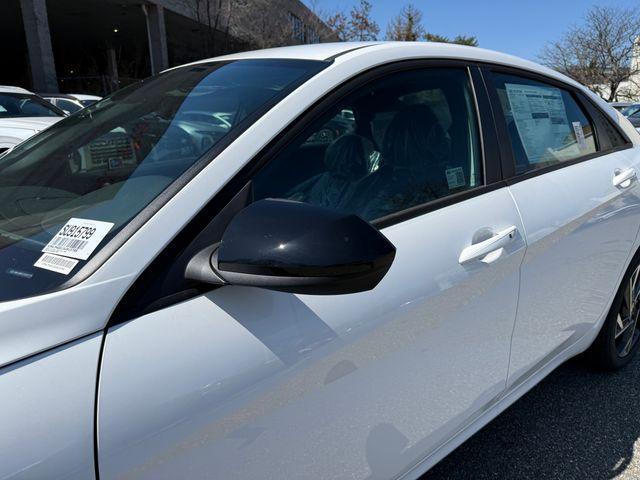 new 2025 Hyundai Elantra car, priced at $25,545