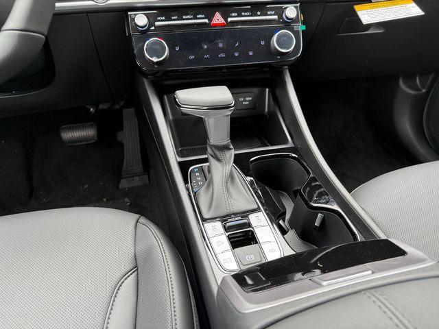 new 2025 Hyundai Tucson car, priced at $37,320