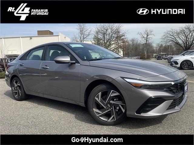 new 2024 Hyundai Elantra car, priced at $27,020