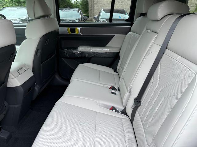 new 2025 Hyundai Santa Fe car, priced at $41,014