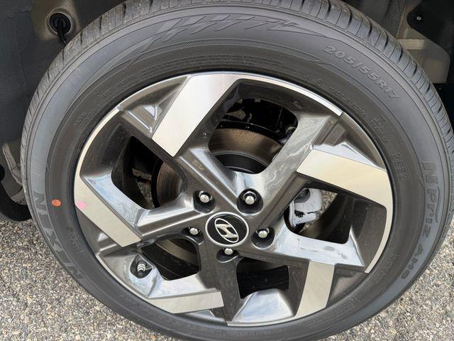 new 2026 Hyundai Venue car, priced at $25,050