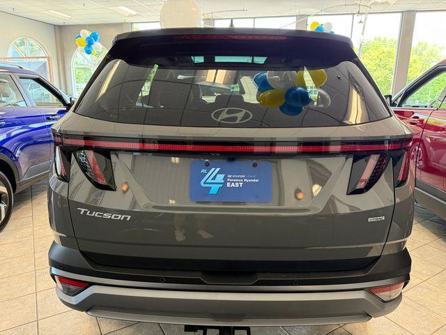 new 2025 Hyundai Tucson car, priced at $43,095