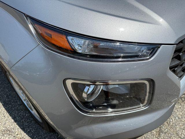 new 2025 Hyundai Venue car, priced at $22,385