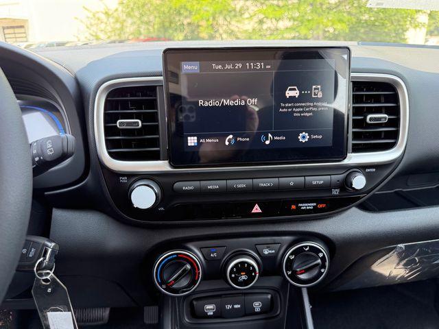 new 2025 Hyundai Venue car, priced at $22,385