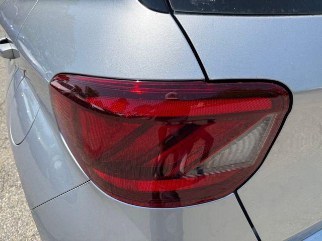 new 2025 Hyundai Venue car, priced at $22,385