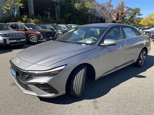 new 2025 Hyundai Elantra car, priced at $27,260