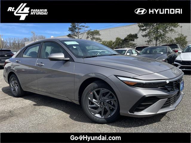 new 2025 Hyundai Elantra car, priced at $24,660