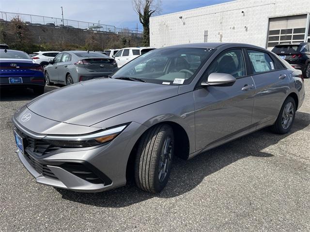 new 2025 Hyundai Elantra car, priced at $24,660