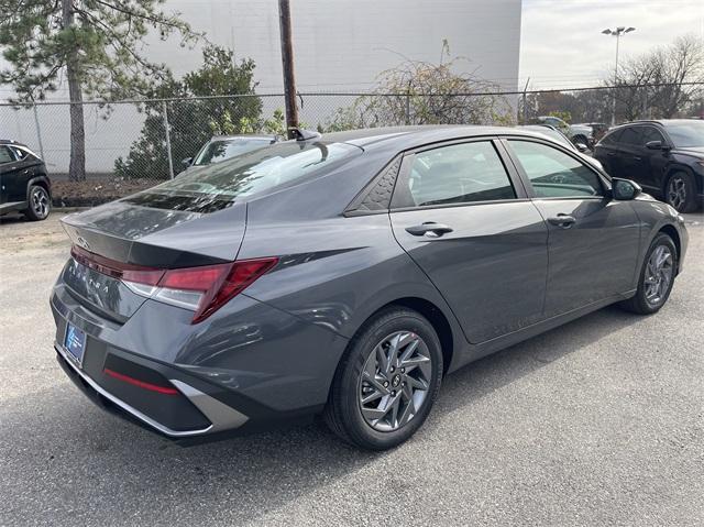 new 2025 Hyundai Elantra car, priced at $24,665