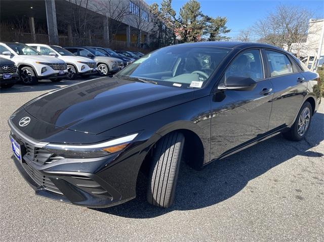 new 2025 Hyundai Elantra car, priced at $24,660