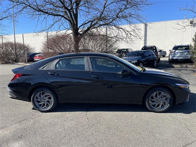 new 2025 Hyundai Elantra car, priced at $24,660