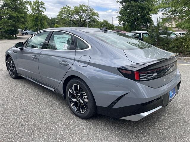 new 2025 Hyundai Sonata car