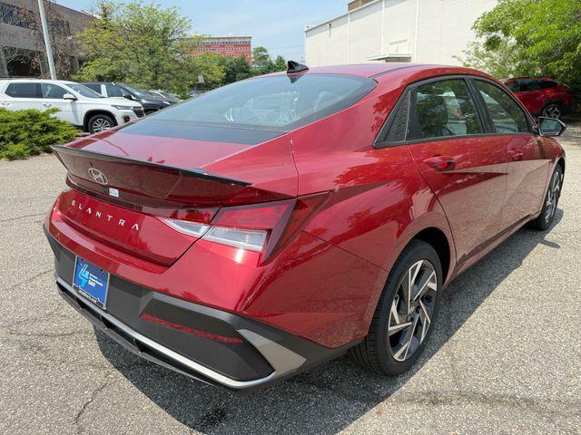 new 2025 Hyundai Elantra car, priced at $25,605