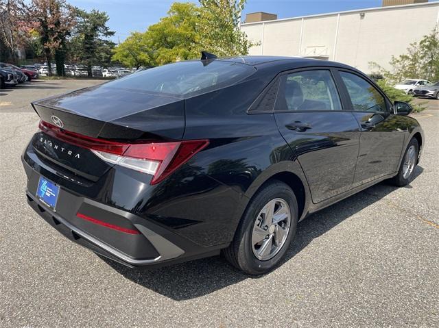 new 2025 Hyundai Elantra car, priced at $23,025