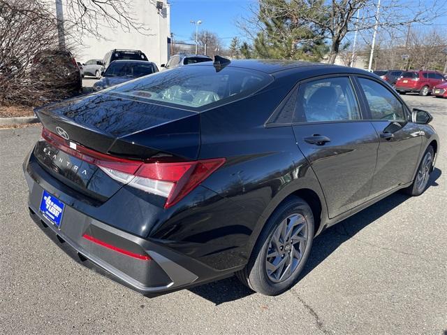 new 2025 Hyundai Elantra car, priced at $24,740