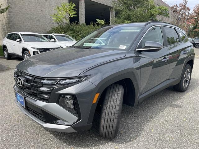 new 2025 Hyundai Tucson car, priced at $36,370