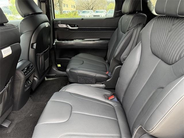 new 2025 Hyundai Palisade car, priced at $55,014