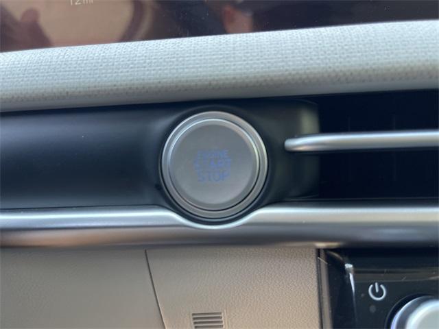 new 2025 Hyundai Tucson car, priced at $37,420