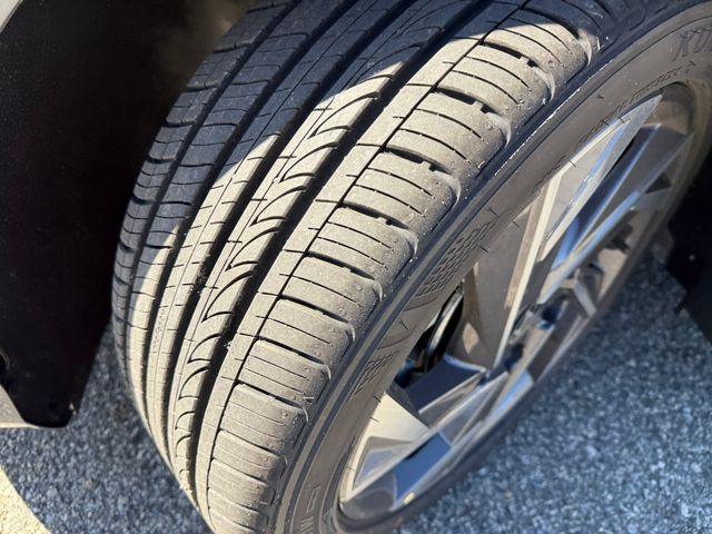 new 2025 Hyundai Elantra car, priced at $25,105