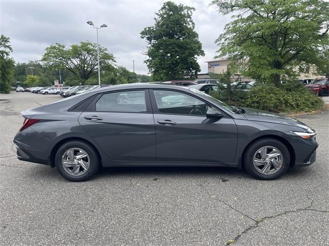 new 2025 Hyundai Elantra car, priced at $23,540