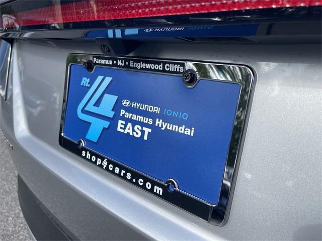 new 2025 Hyundai TUCSON Hybrid car, priced at $43,330