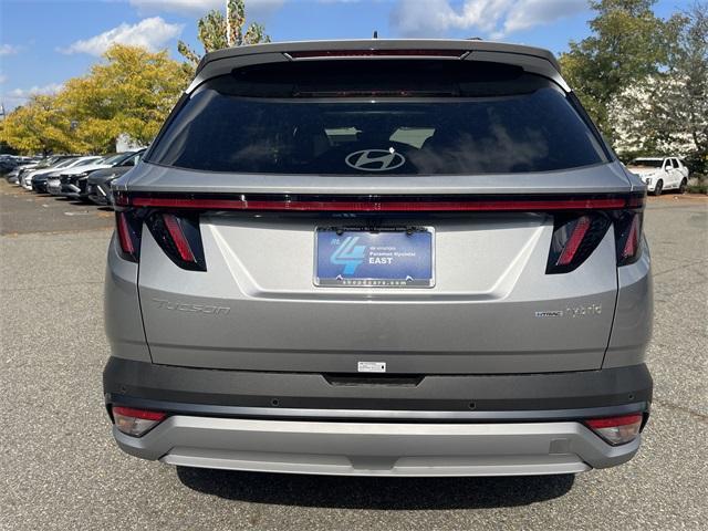 new 2025 Hyundai TUCSON Hybrid car, priced at $43,330