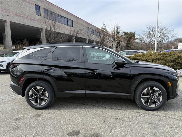 new 2025 Hyundai TUCSON Hybrid car, priced at $38,340